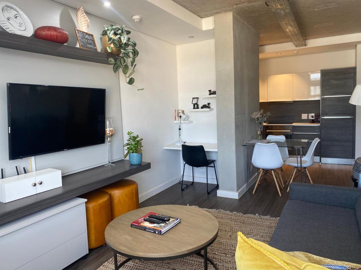 Six One Five At Matrix Apartment Cape Town Luaran gambar